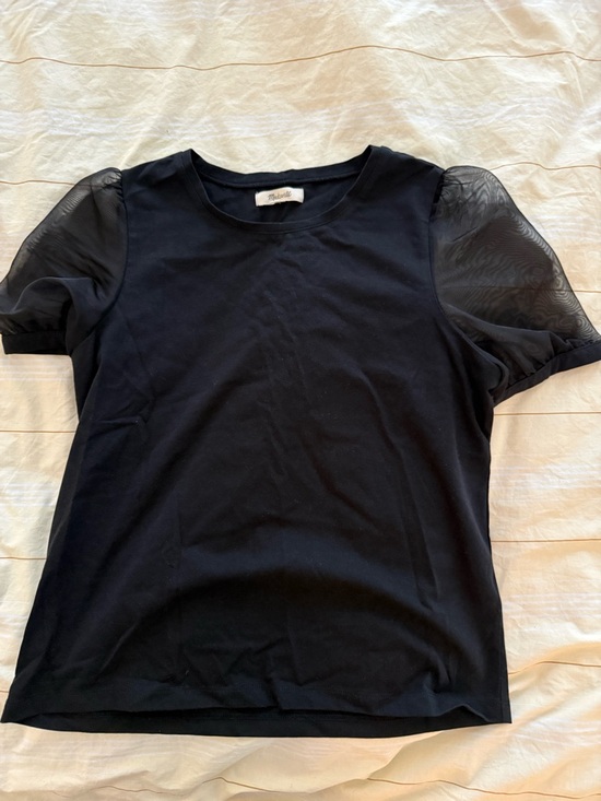 Madewell Tops - Madewell Black Puff-Sleeve Tee